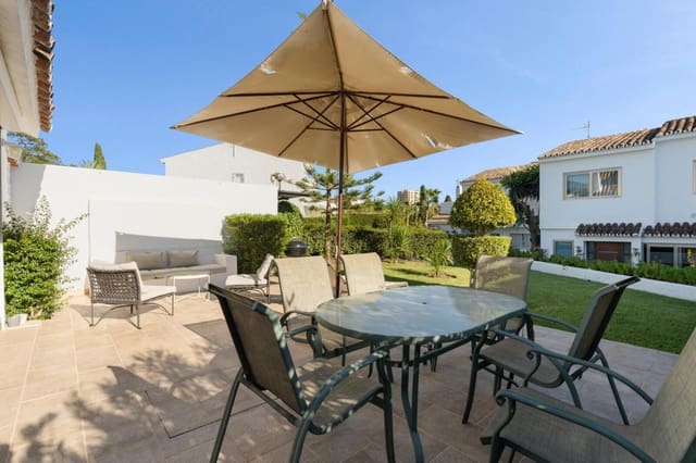 3 camera da letto Casa in vendita in Aloha Golf, Marbella con piscina garage - 895.000 € (Rif: 9920967)