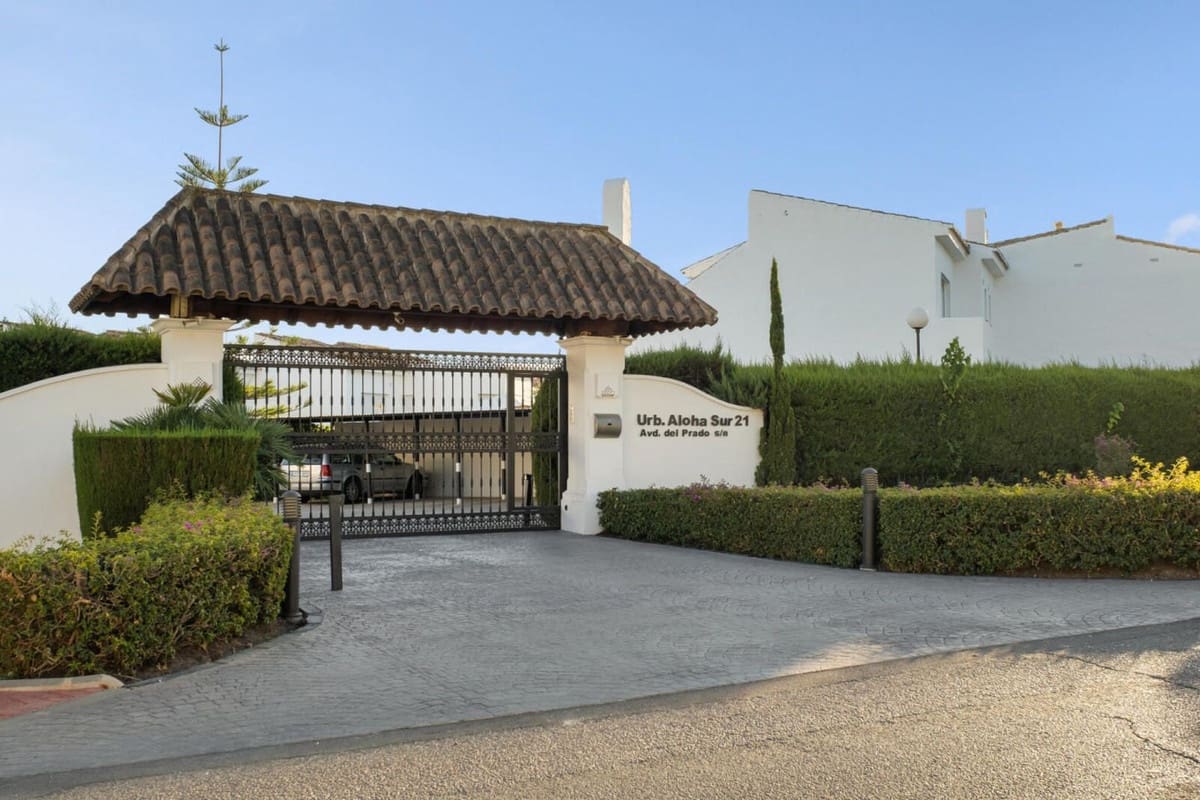 3 camera da letto Casa in vendita in Nueva Andalucia con piscina garage - 895.000 € (Rif: 9920967)