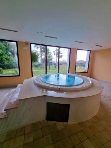 Appartement de 1 chambre à louer à Los Flamingos, Benahavís avec piscine garage - 1 200 € (Ref: 9920968)