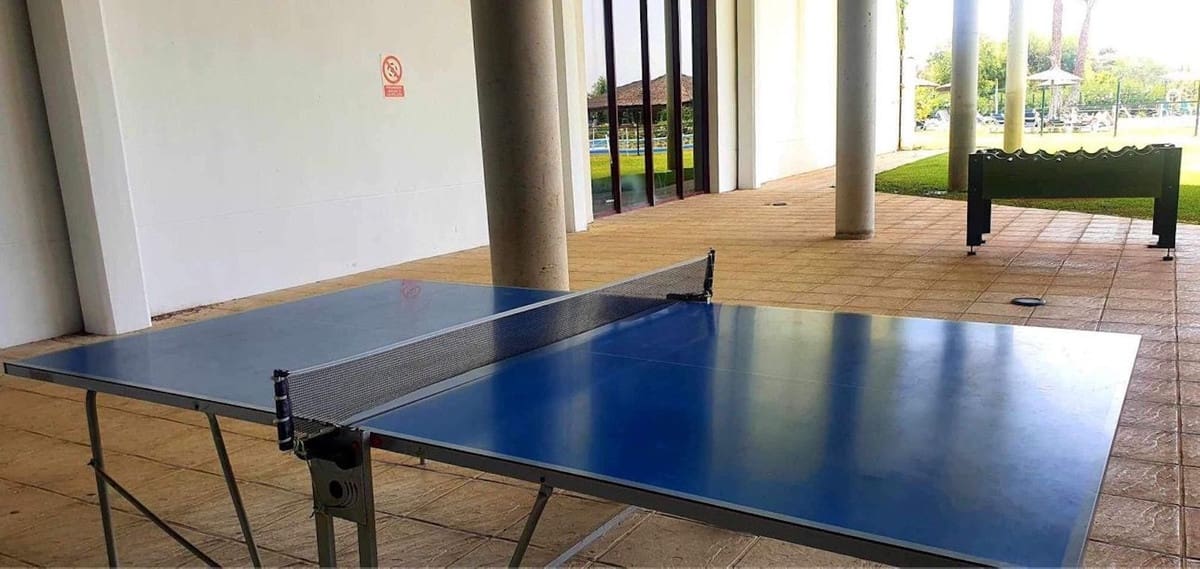 Appartement de 1 chambre à louer à Benahavis avec piscine garage - 1 200 € (Ref: 9920968)