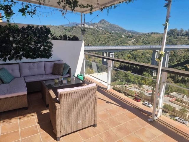 Appartement de 1 chambre à louer à Los Flamingos, Benahavís avec piscine garage - 1 200 € (Ref: 9920968)