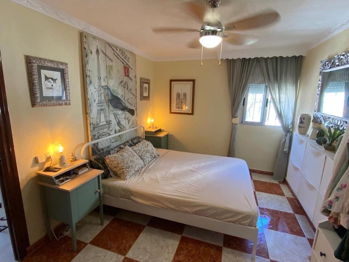 5 soverom Hus til salgs i San Pedro de Alcantara - € 280 000 (Ref: 9920969)