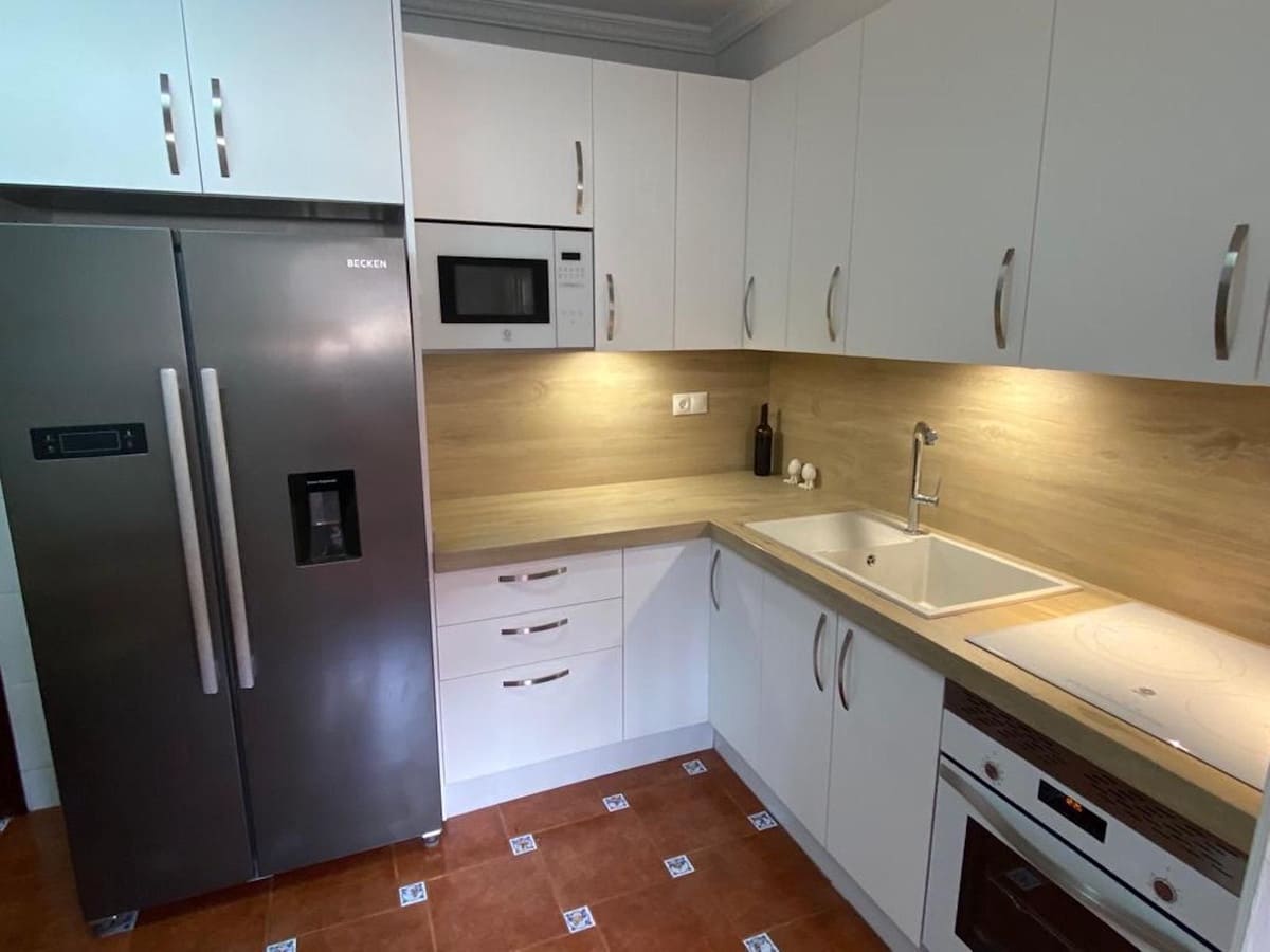 5 soverom Hus til salgs i San Pedro de Alcantara - € 280 000 (Ref: 9920969)