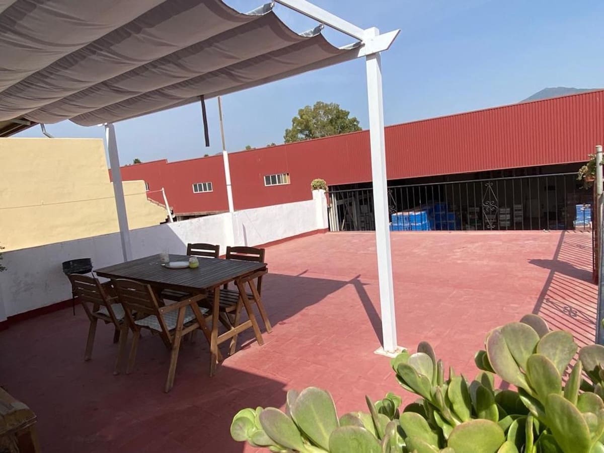 5 soverom Hus til salgs i San Pedro de Alcantara - € 280 000 (Ref: 9920969)