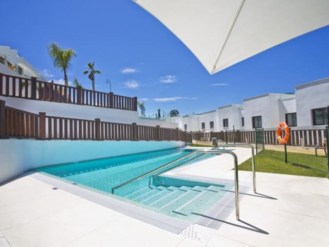 3 quarto Casa em Banda para arrendamento para férias em Lomas De Marbella, Marbella com piscina Garagem - 4 000 € (Ref: 9920974)
