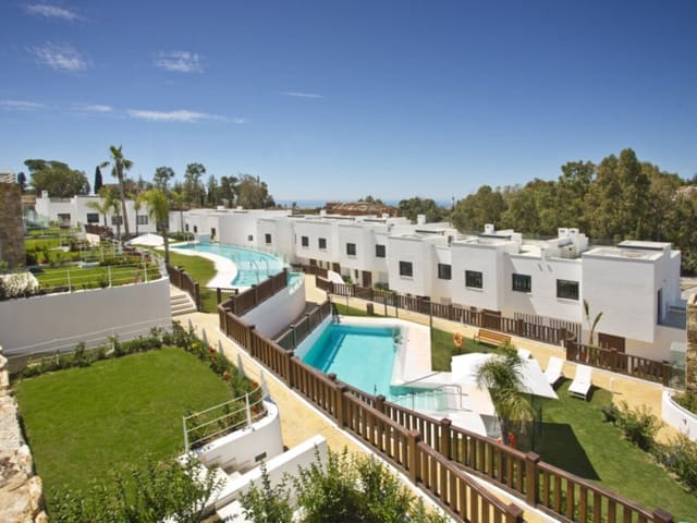 3 quarto Casa em Banda para arrendamento para férias em Lomas De Marbella, Marbella com piscina Garagem - 4 000 € (Ref: 9920974)