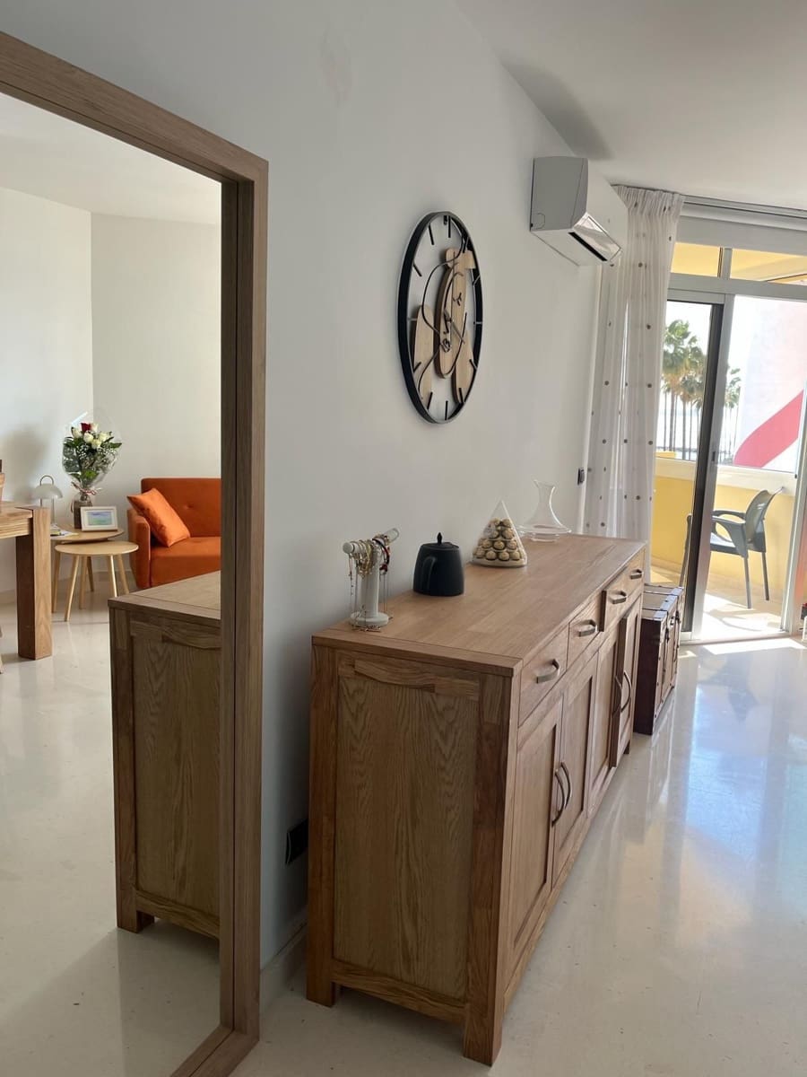 1 slaapkamer Appartement voor vakantieverhuur in Marbella met zwembad - € 700 (Ref: 9920979)