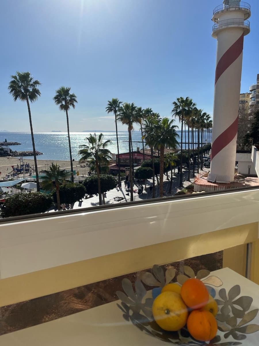 1 slaapkamer Appartement voor vakantieverhuur in Marbella met zwembad - € 700 (Ref: 9920979)
