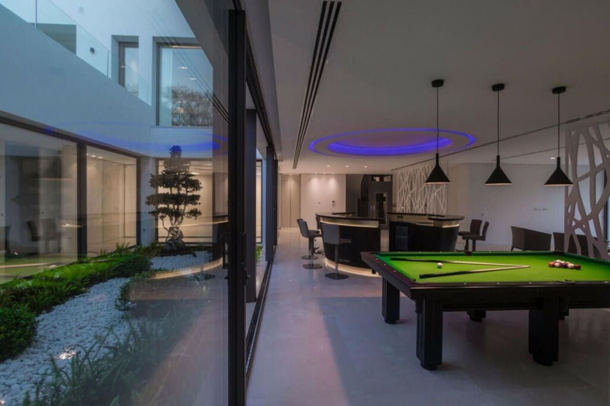 6 Zimmer Villa zu verkaufen in La Quinta mit Pool - 6.450.000 € (Ref: 9920980)