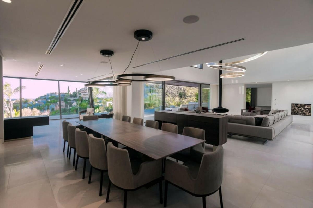 6 Zimmer Villa zu verkaufen in La Quinta mit Pool - 6.450.000 € (Ref: 9920980)