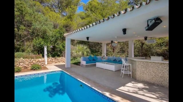 6 slaapkamer Villa voor vakantieverhuur in Sierra Blanca, Marbella met zwembad garage - € 10.000 (Ref: 9920981)
