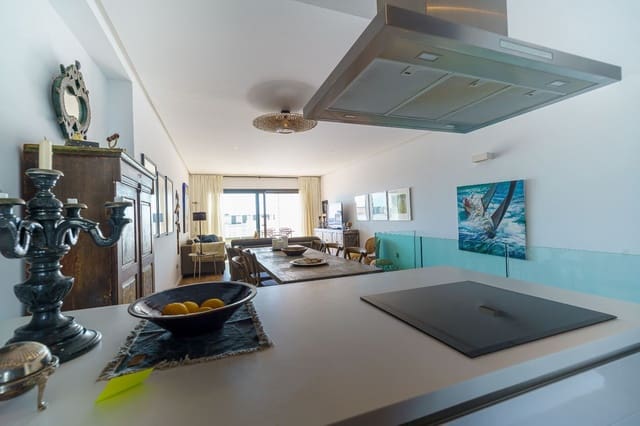 2 soveværelse Lejlighed til salg i La Alcaidesa med swimmingpool garage - € 500.000 (Ref: 9920984)
