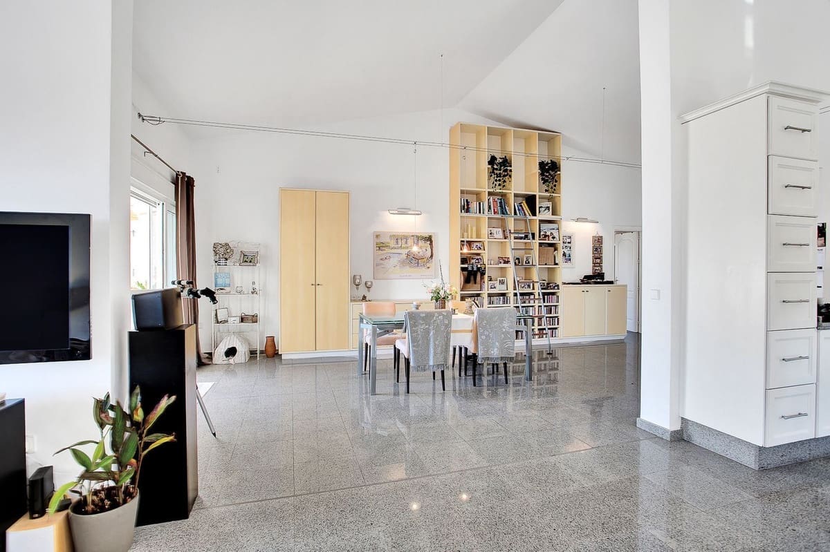 6 sypialnia Willa do wynajęcia w Marbesa z basenem garażem - 7 500 € (Ref: 9920986)