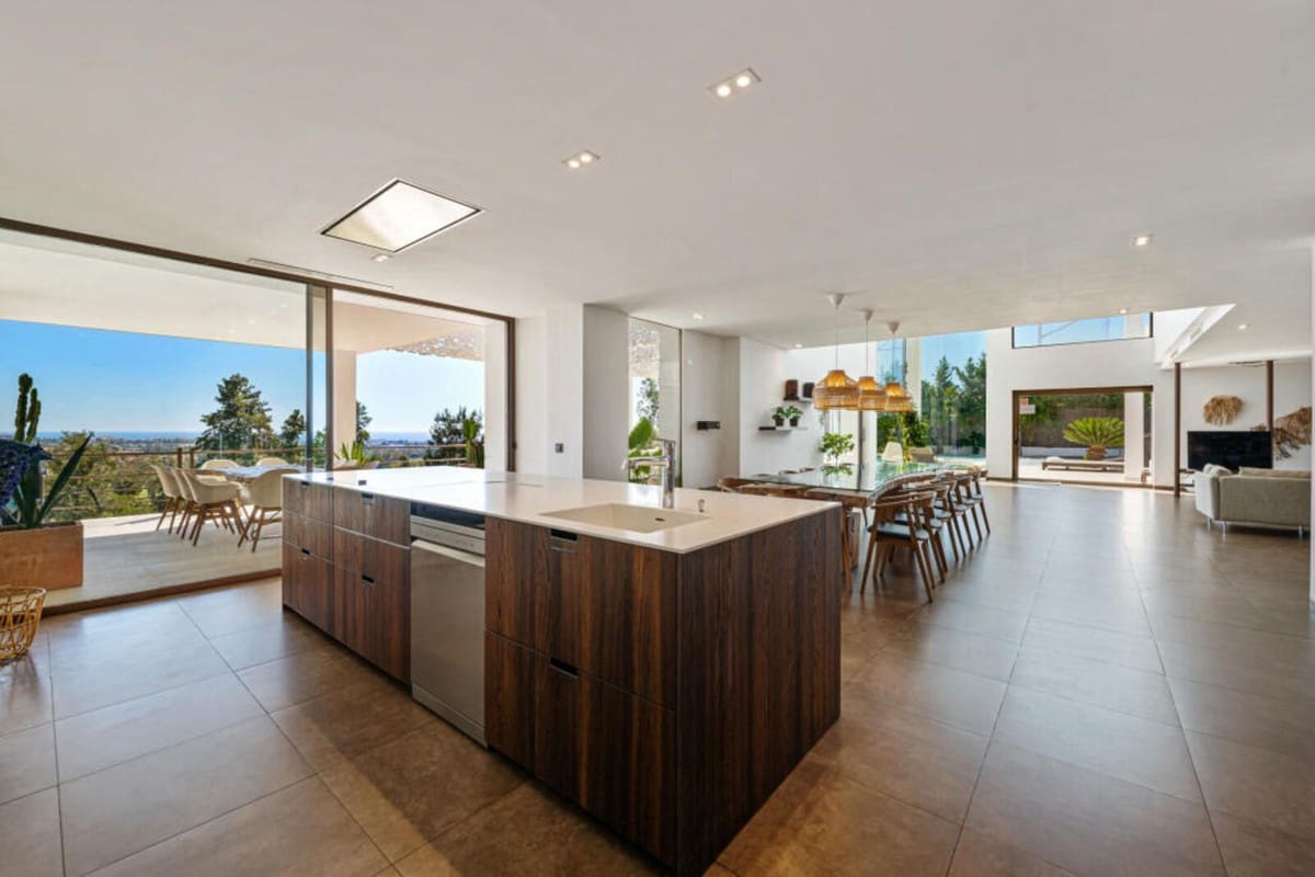 9 slaapkamer Villa te koop in Benahavis - € 3.850.000 (Ref: 9920987)
