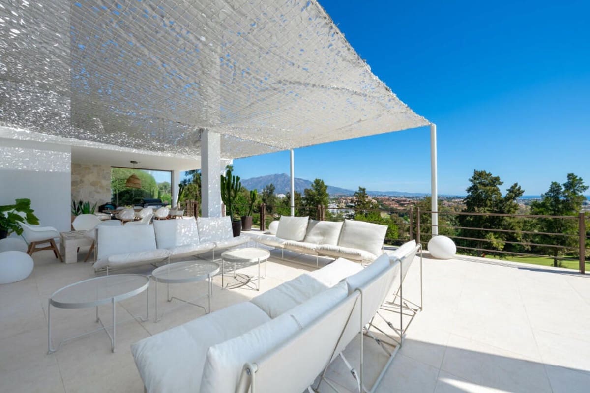 9 slaapkamer Villa te koop in Benahavis - € 3.850.000 (Ref: 9920987)
