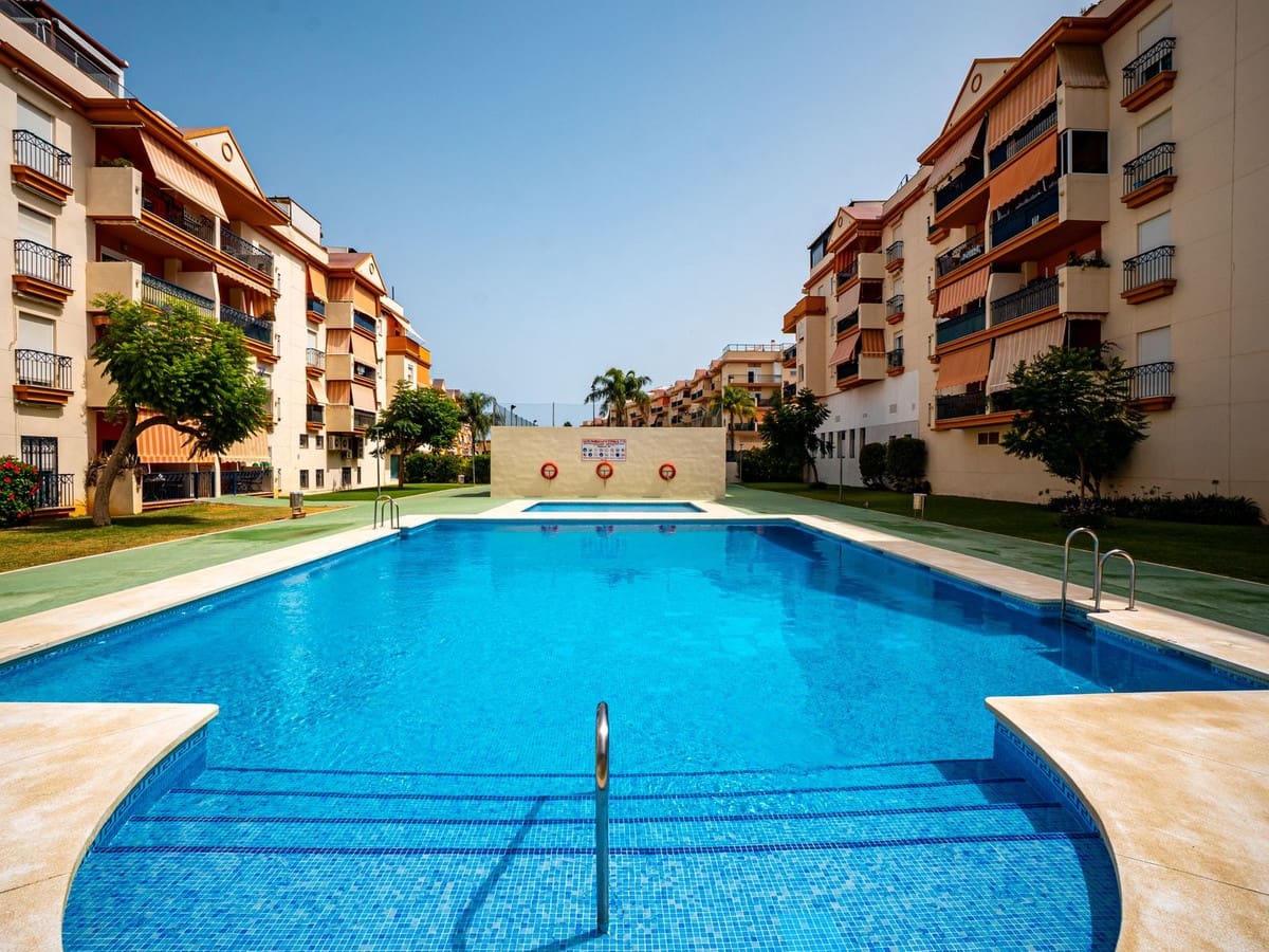 3 camera da letto Appartamento in vendita in Estepona con piscina garage - 365.000 € (Rif: 9920995)