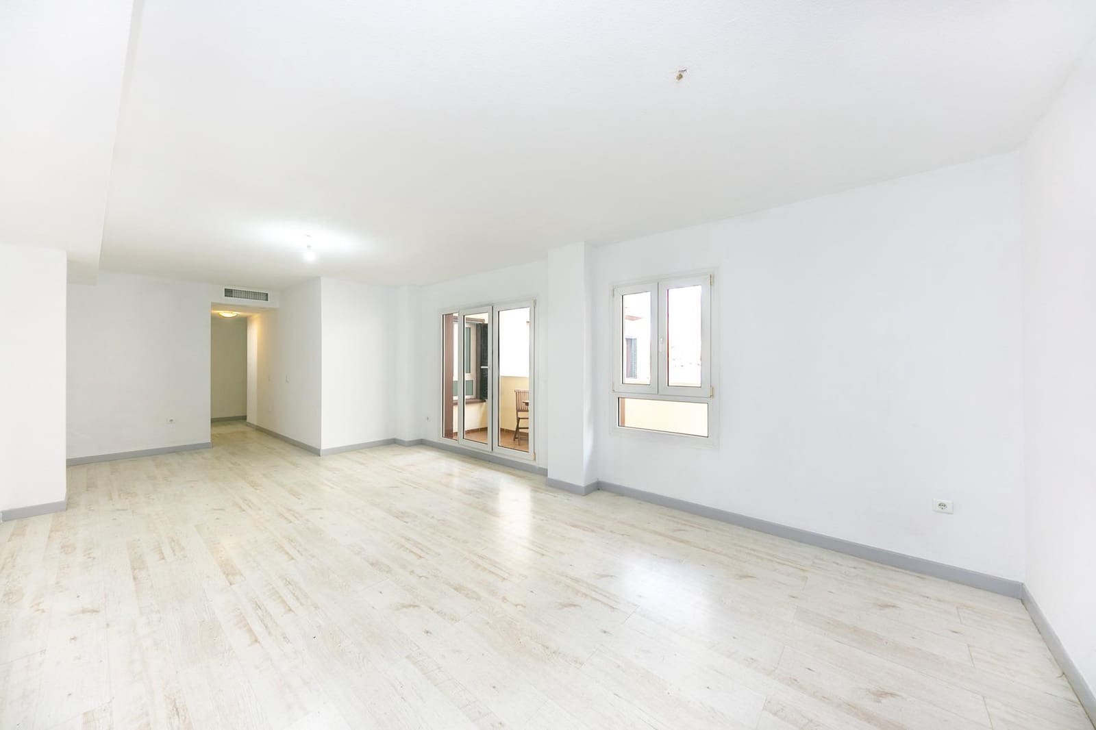 3 slaapkamer Flat te koop in Benalmadena met zwembad garage - € 355.000 (Ref: 10030617)