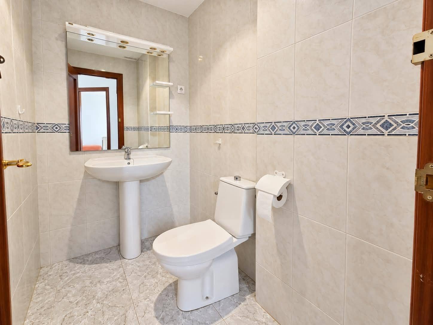 2 soverom Leilighet til salgs i Benalmadena med garasje - € 390 000 (Ref: 10078415)
