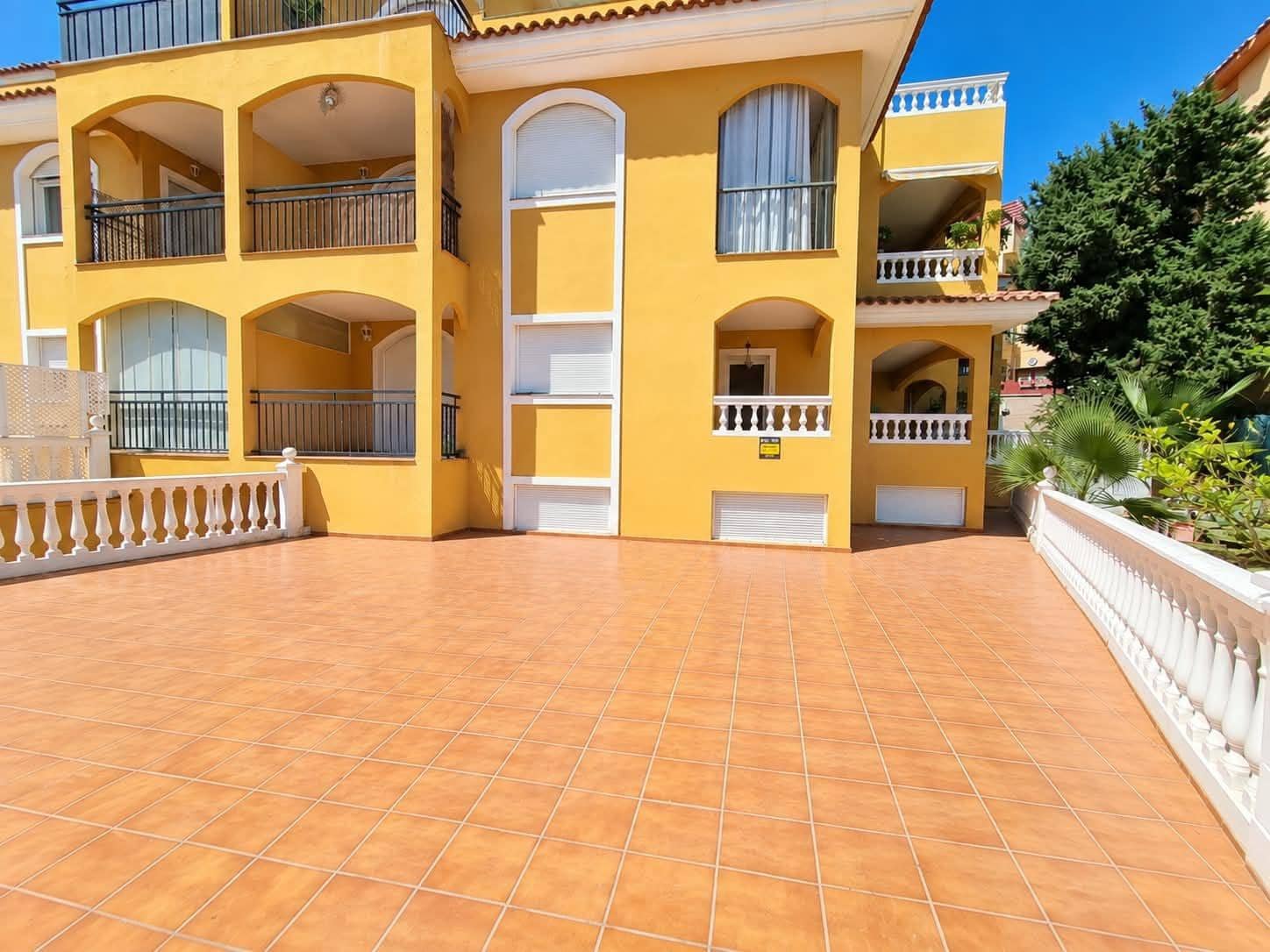 2 soverom Leilighet til salgs i Benalmadena med garasje - € 390 000 (Ref: 10078415)