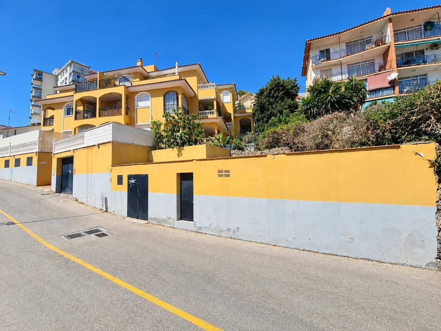 2 soverom Leilighet til salgs i Benalmadena med garasje - € 390 000 (Ref: 10078415)