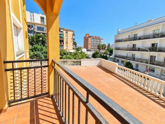 2 soverom Leilighet til salgs i Benalmádena med garasje - € 390 000 (Ref: 10078415)
