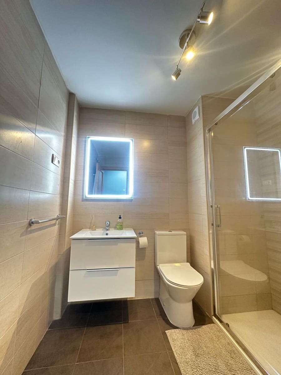 2 Zimmer Apartment zu verkaufen in Carvajal mit Pool - 360.000 € (Ref: 10086182)