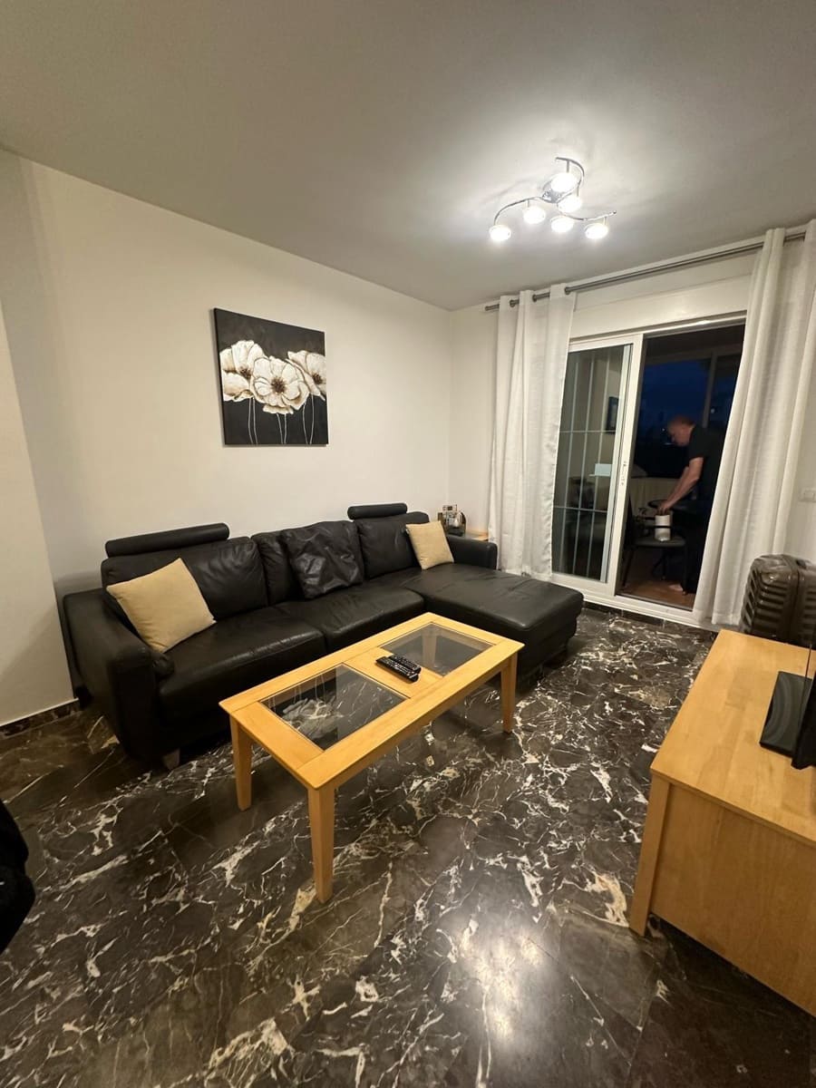 2 Zimmer Apartment zu verkaufen in Carvajal mit Pool - 360.000 € (Ref: 10086182)