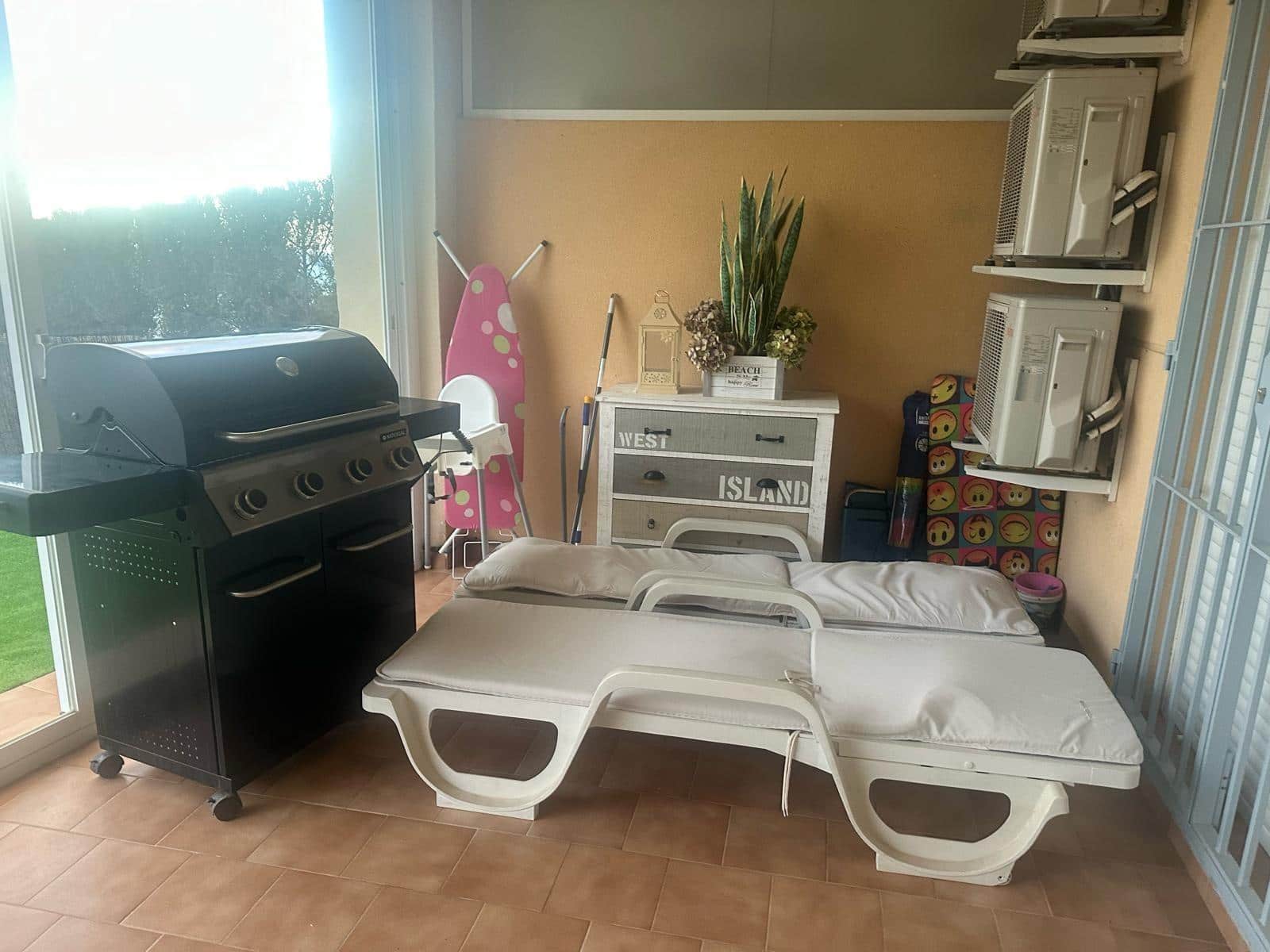 2 Zimmer Apartment zu verkaufen in Carvajal mit Pool - 360.000 € (Ref: 10086182)