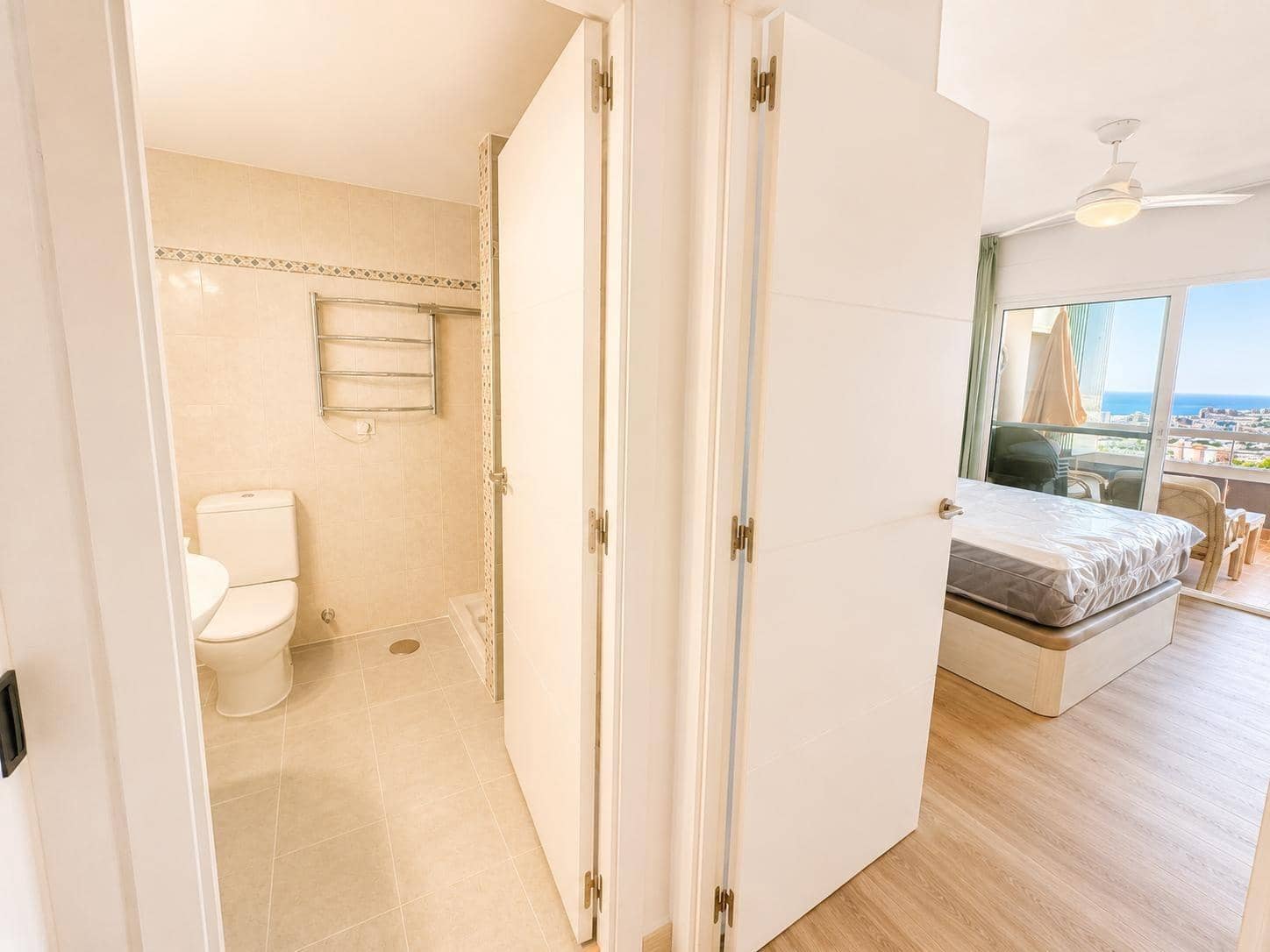 1 bedroom Apartment for sale in Fuengirola with garage - € 249,000 (Ref: 10094717)