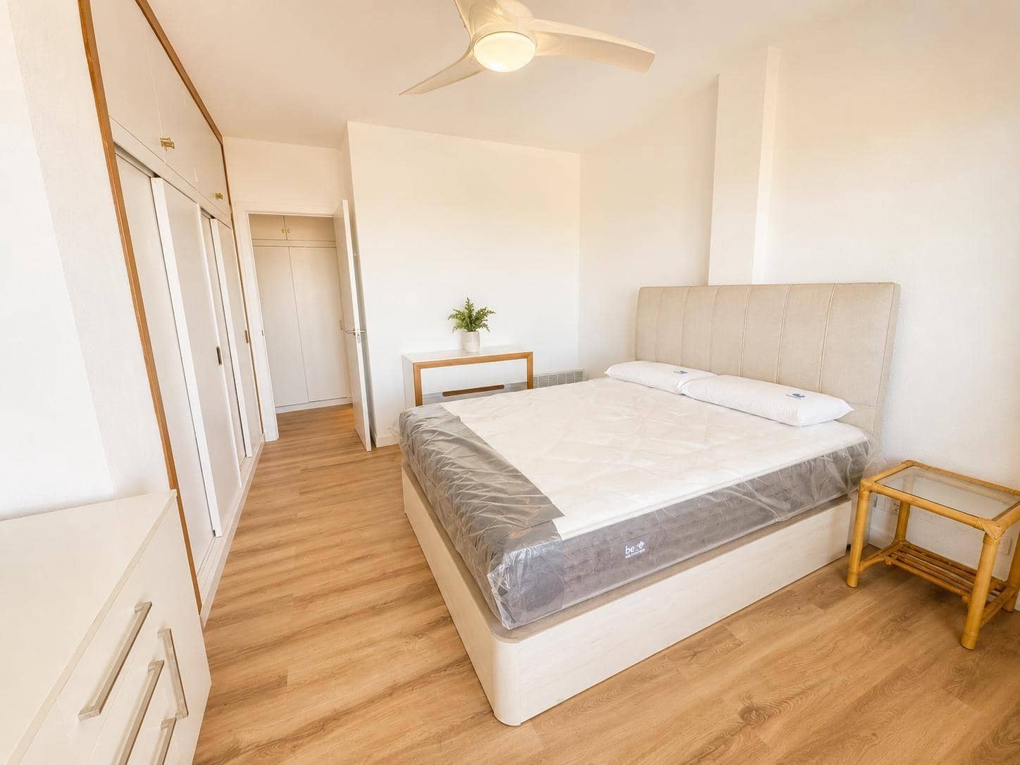 1 bedroom Apartment for sale in Fuengirola with garage - € 249,000 (Ref: 10094717)
