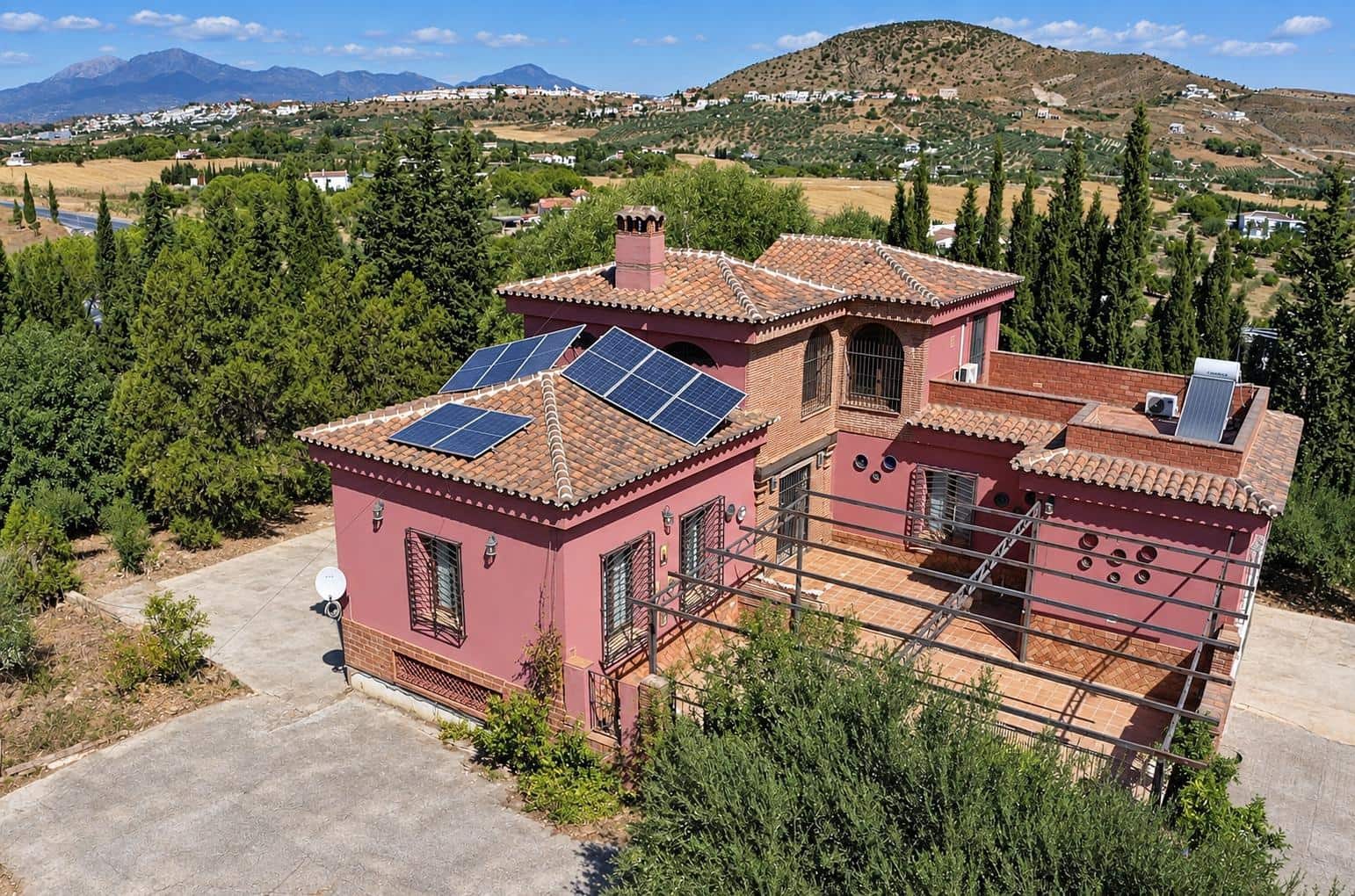 5 Zimmer Finca/Landgut zu verkaufen in Alhaurin el Grande mit Pool Garage - 799.000 € (Ref: 10100192)