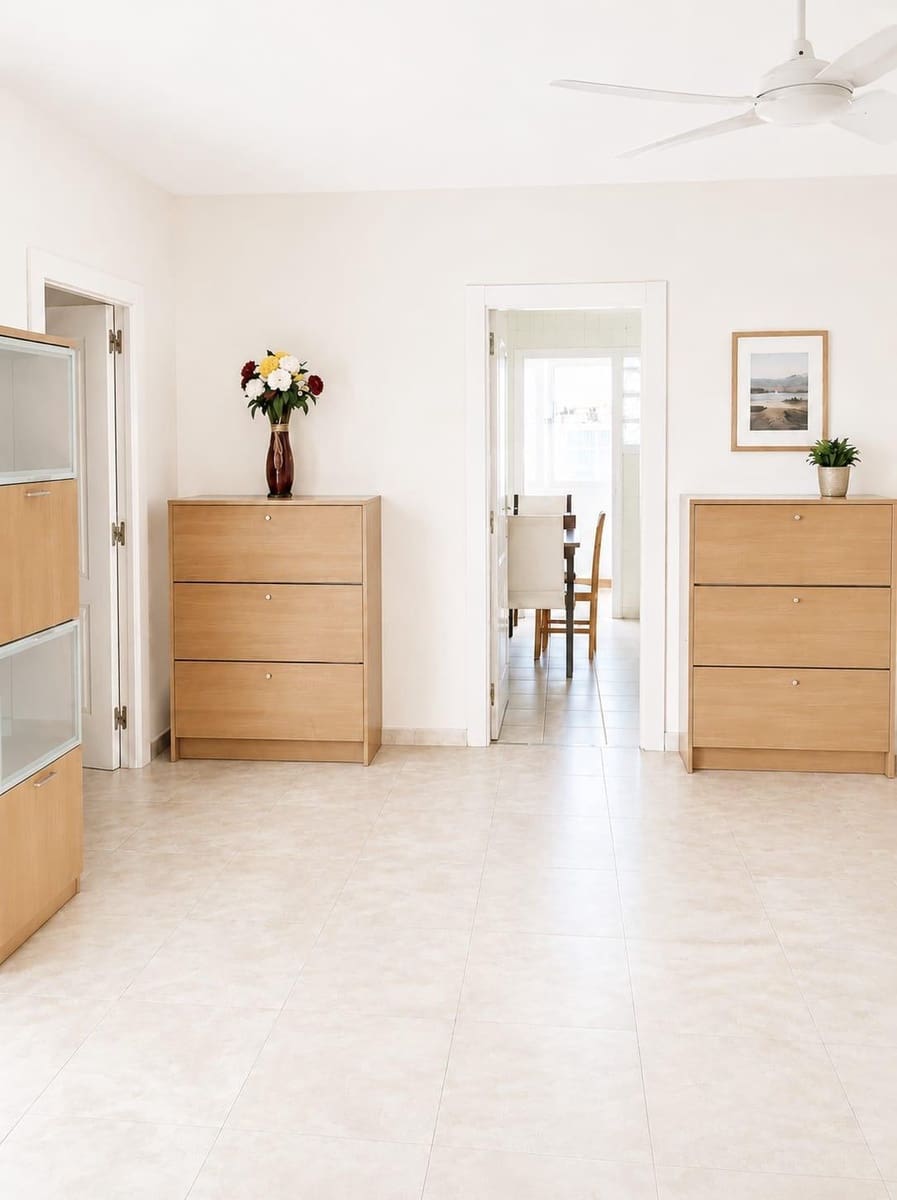 3 bedroom Apartment for sale in Fuengirola - € 295,000 (Ref: 10100193)