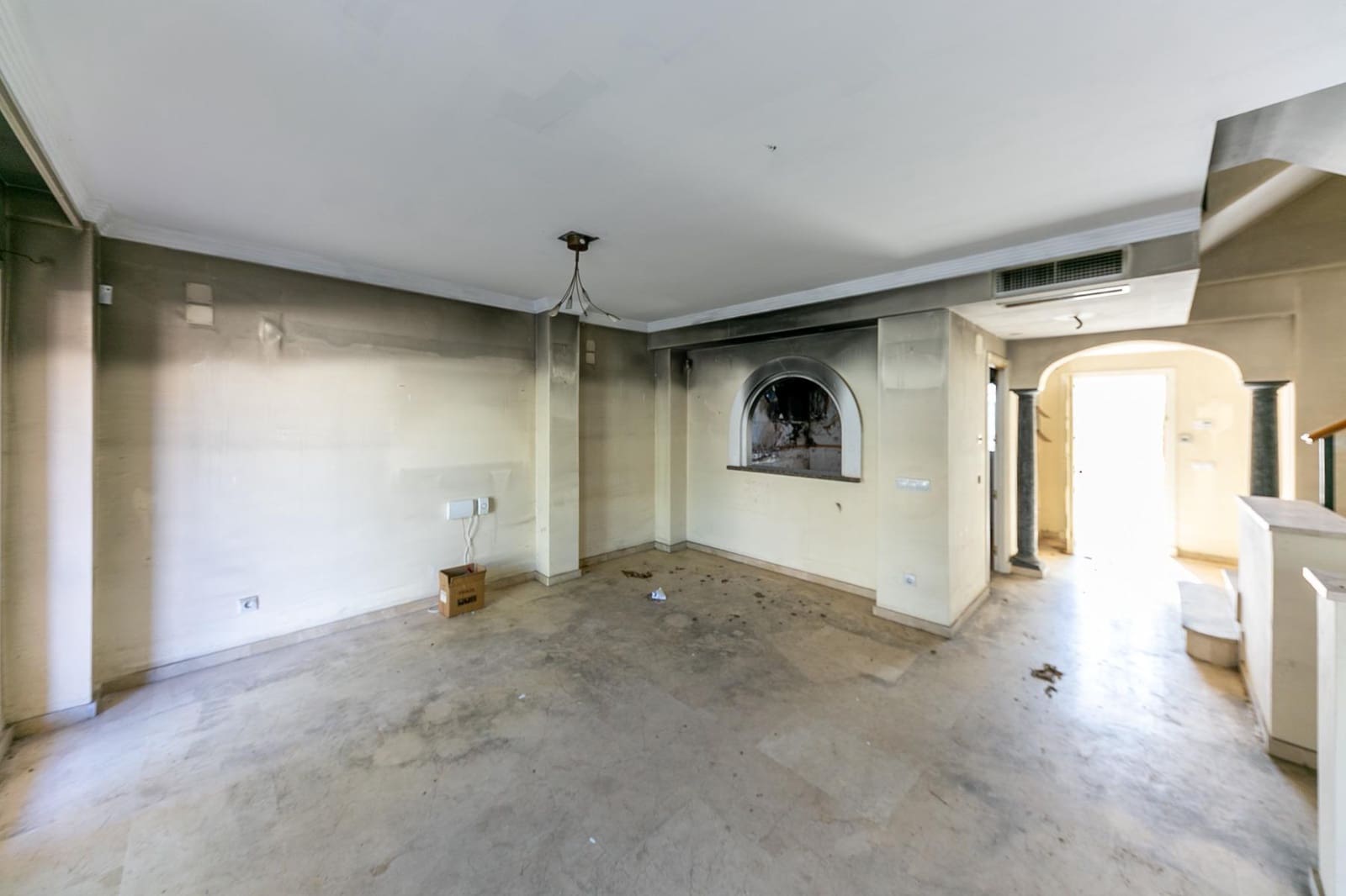 3 soveværelse Rækkehus til salg i La Duquesa / Puerto de la Duquesa med swimmingpool garage - € 360.000 (Ref: 10102658)