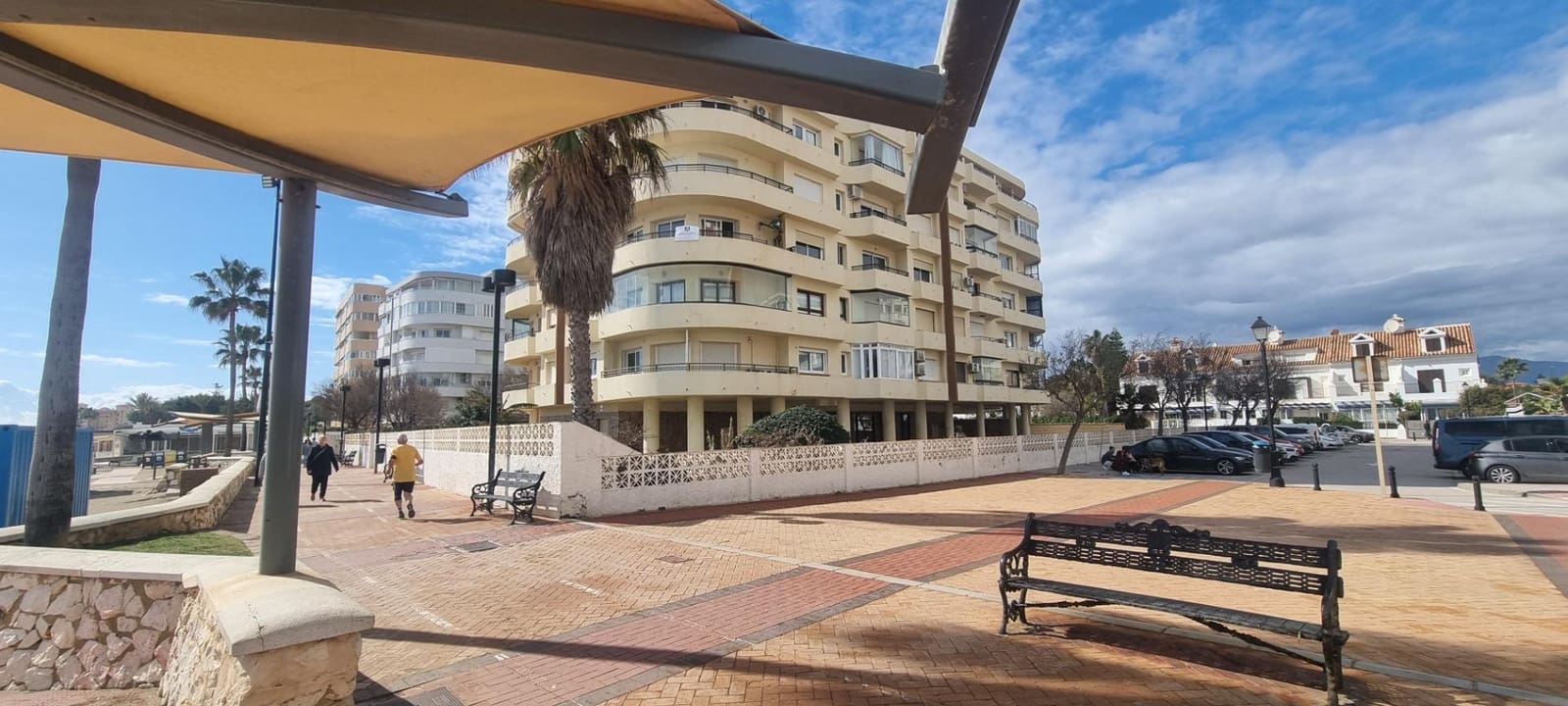 Apartamento de 1 habitación en Fuengirola en venta - 298.000 € (Ref: 8849926)