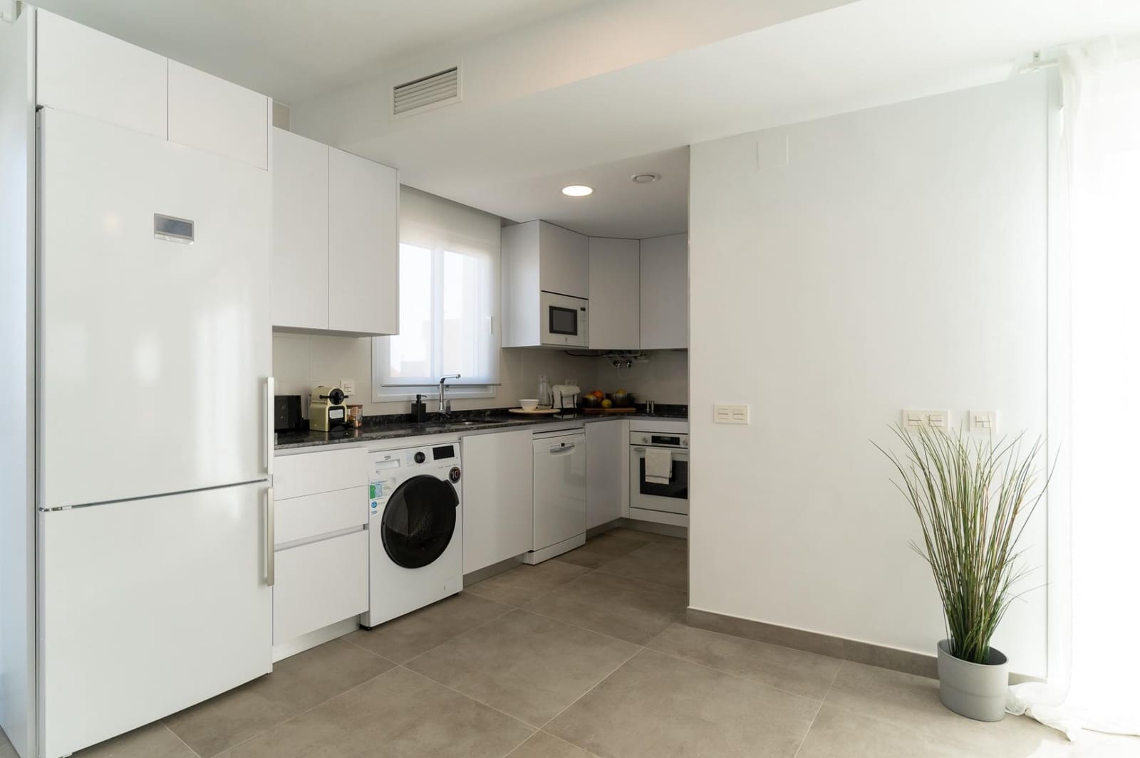 17 bedroom Apartment for sale in La Cala de Mijas - € 5,450,000 (Ref: 8849948)