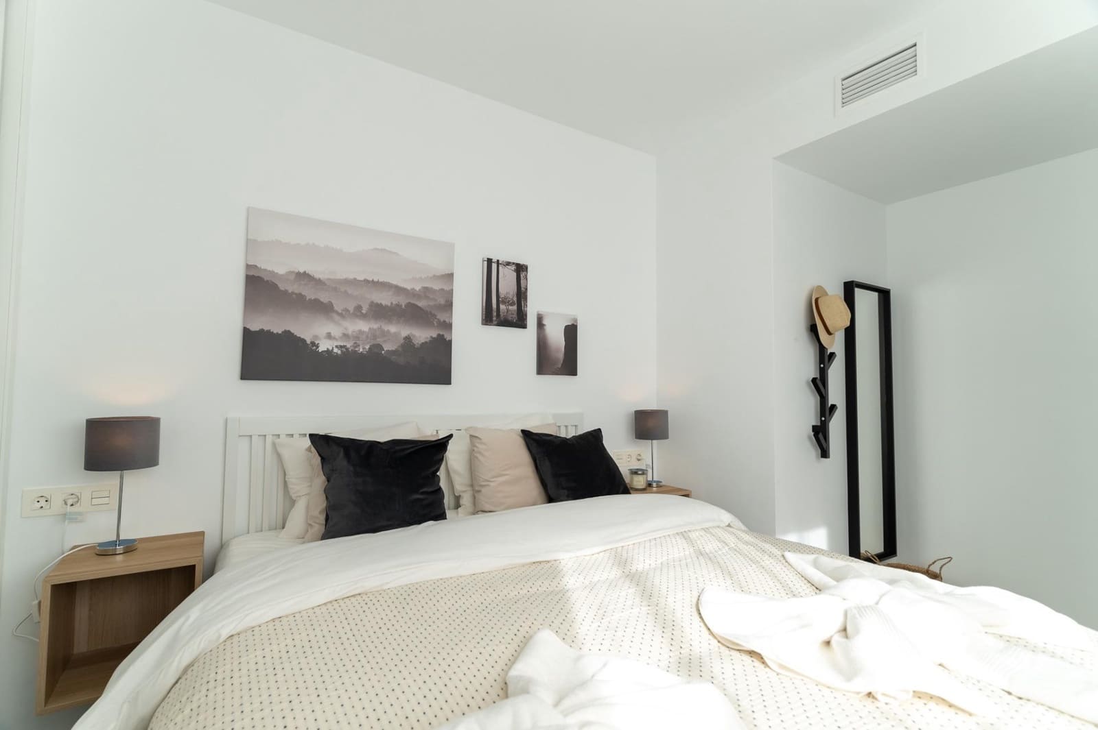 17 bedroom Apartment for sale in La Cala de Mijas - € 5,450,000 (Ref: 8849948)