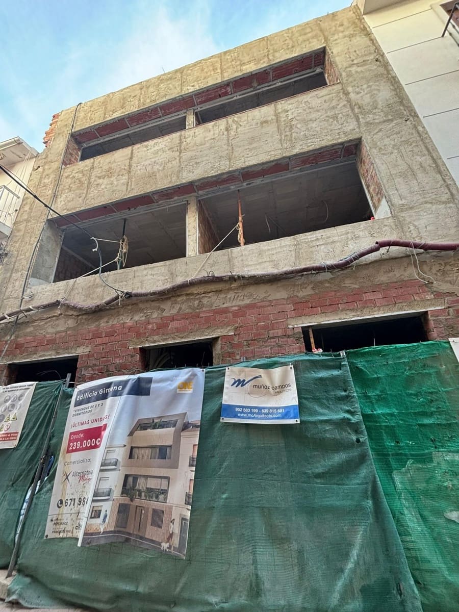 3 slaapkamer Penthouse te koop in Fuengirola - € 489.000 (Ref: 8994141)