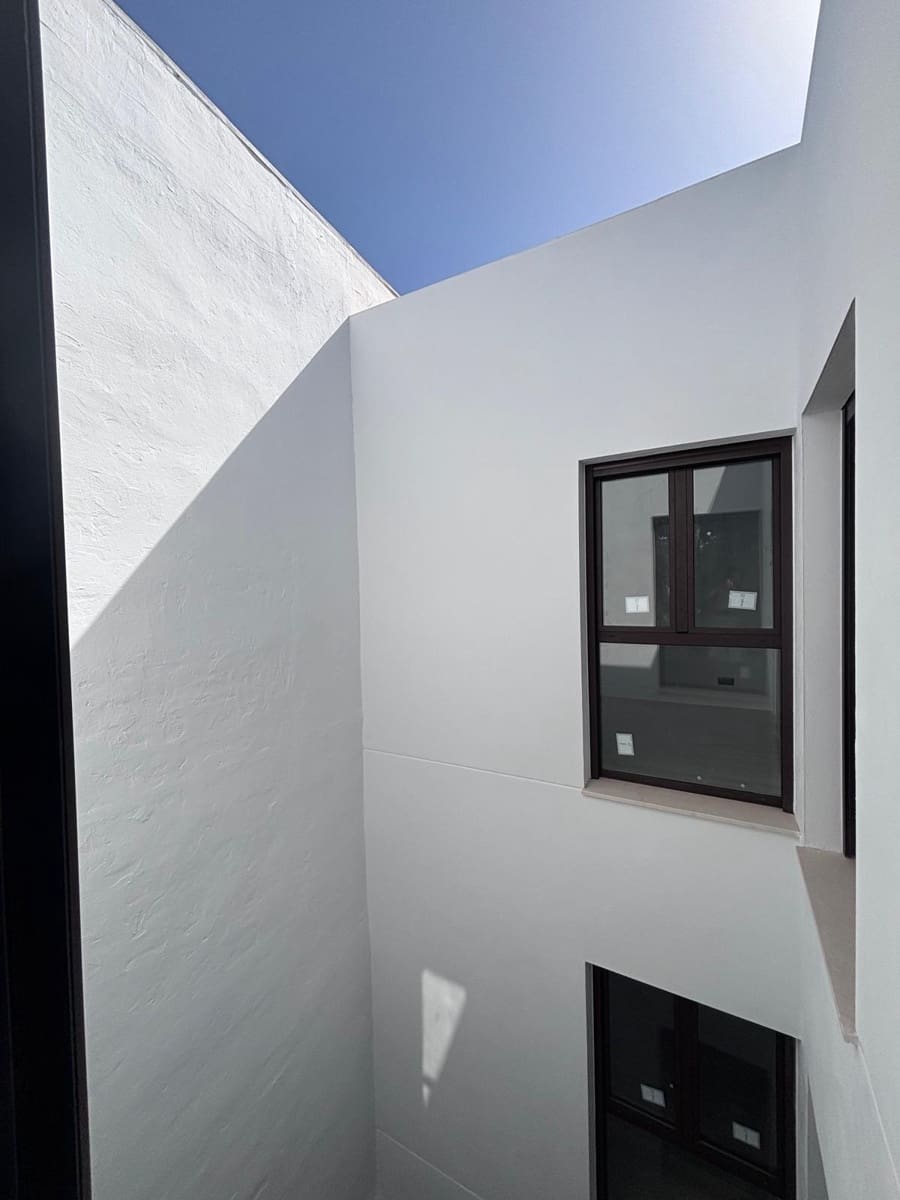 3 makuuhuone Kattohuoneisto myytävänä paikassa Fuengirola - 489 000 € (Ref: 8994141)