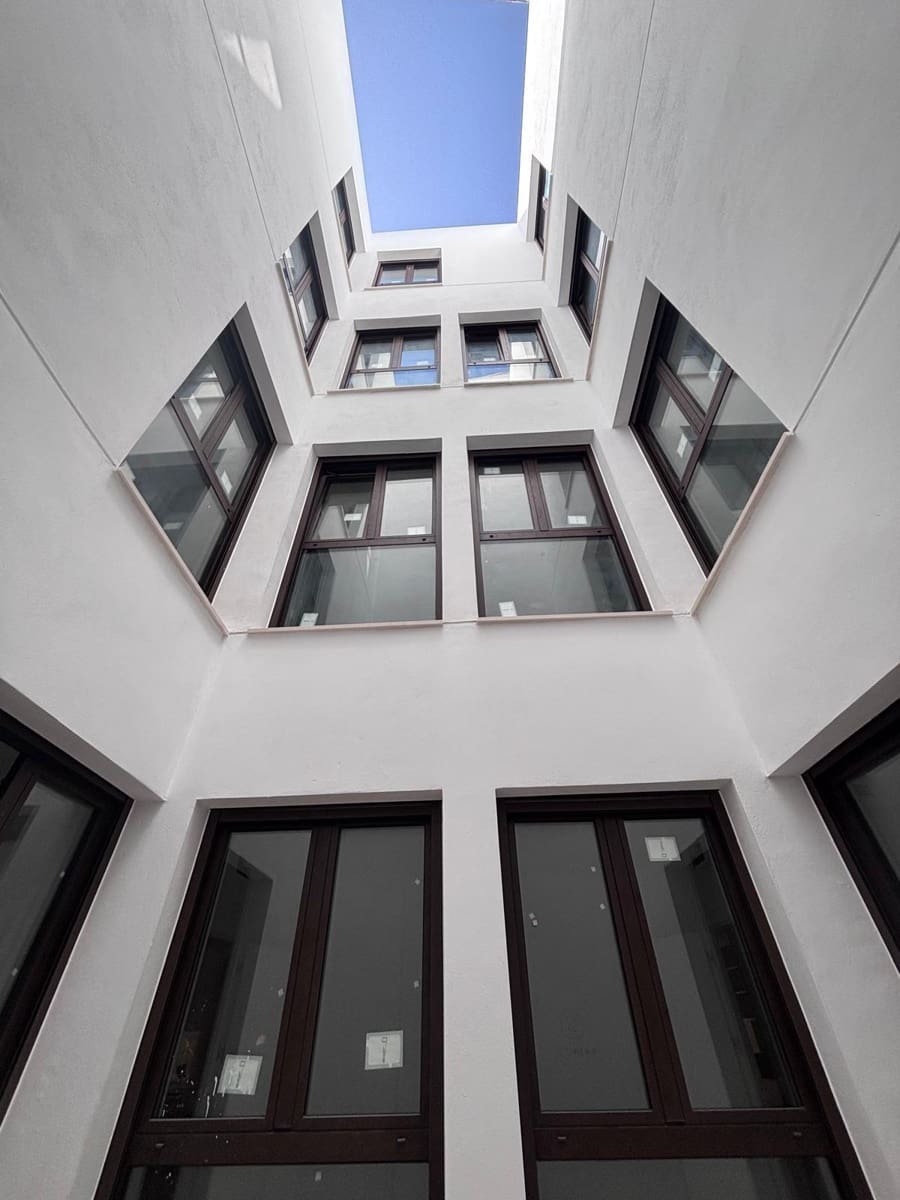3 makuuhuone Kattohuoneisto myytävänä paikassa Fuengirola - 489 000 € (Ref: 8994141)