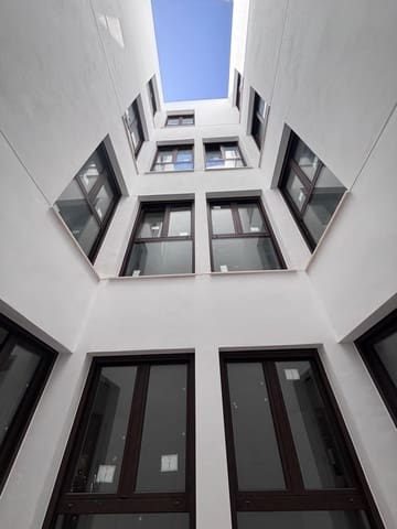 3 makuuhuone Kattohuoneisto myytävänä paikassa Zona Puerto Deportivo, Fuengirola - 489 000 € (Ref: 8994141)