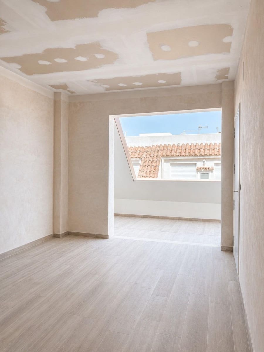 3 makuuhuone Kattohuoneisto myytävänä paikassa Fuengirola - 489 000 € (Ref: 8994141)
