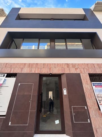 3 makuuhuone Kattohuoneisto myytävänä paikassa Zona Puerto Deportivo, Fuengirola - 489 000 € (Ref: 8994141)