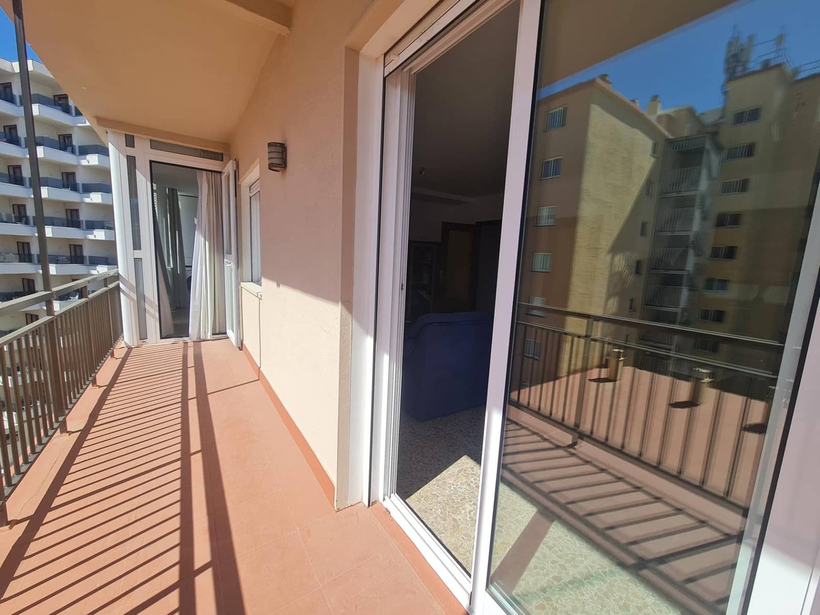 4 slaapkamer Appartement te koop in Fuengirola - € 595.000 (Ref: 9001606)