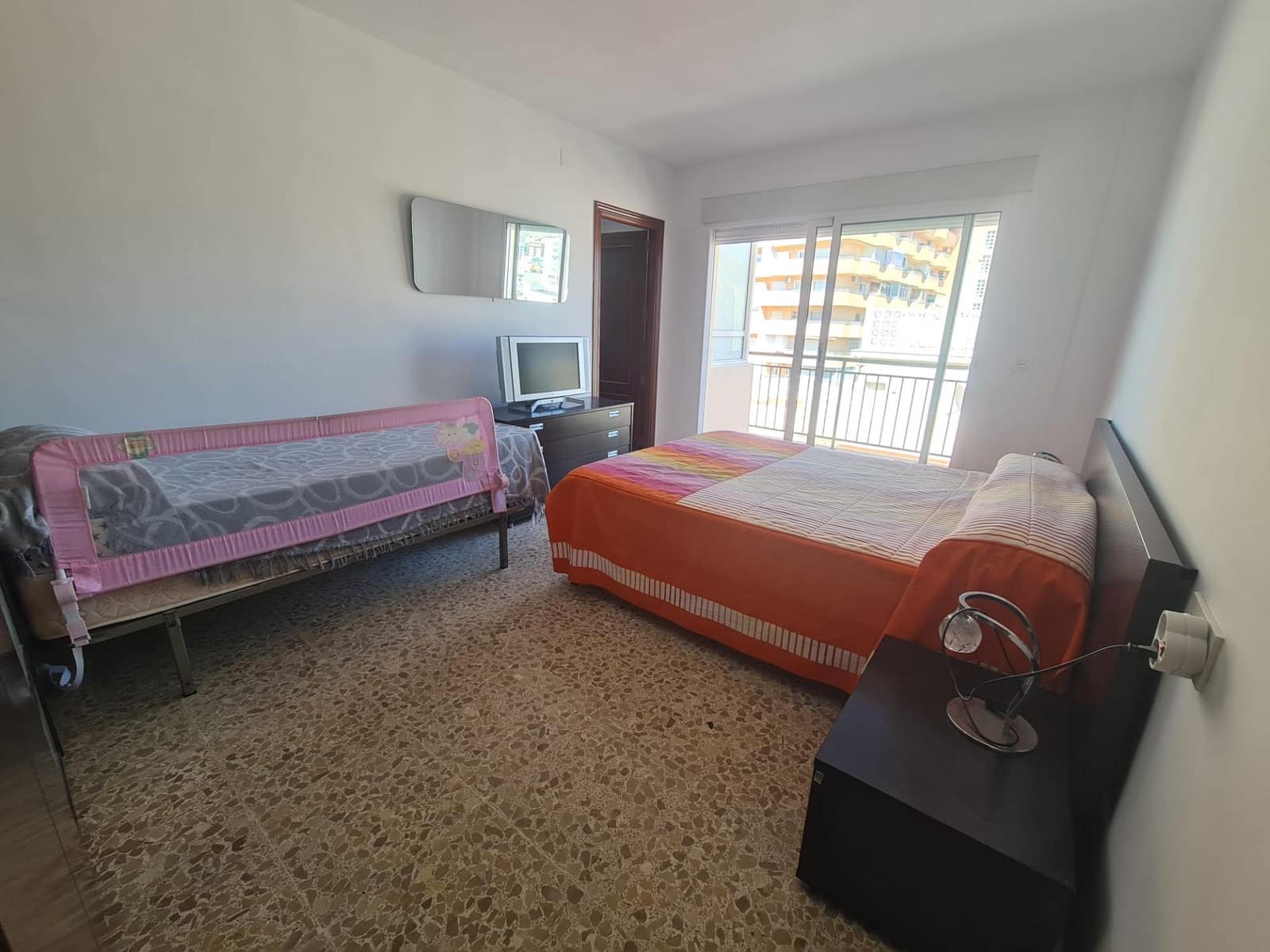 4 slaapkamer Appartement te koop in Fuengirola - € 595.000 (Ref: 9001606)