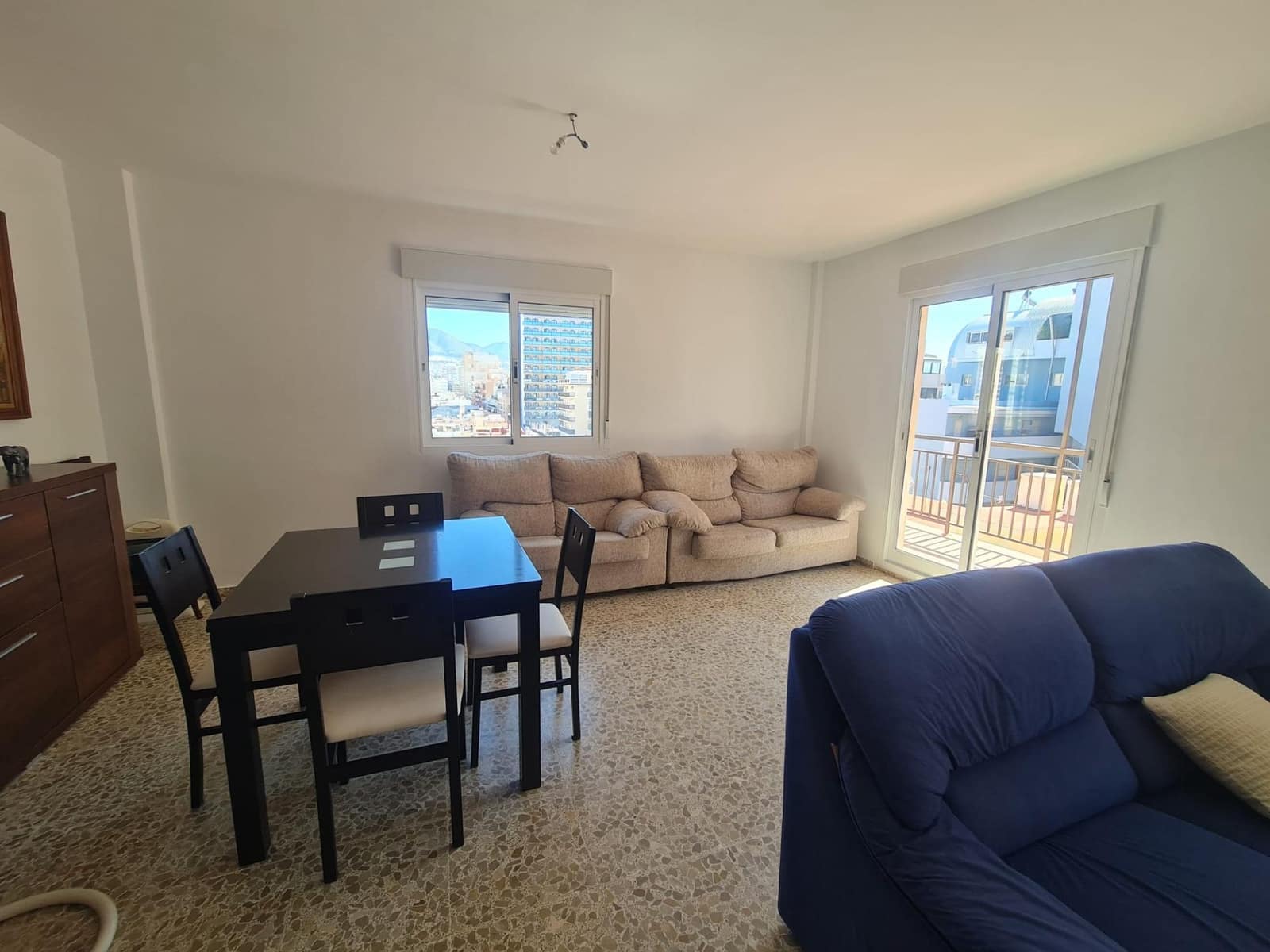 4 slaapkamer Appartement te koop in Fuengirola - € 595.000 (Ref: 9001606)