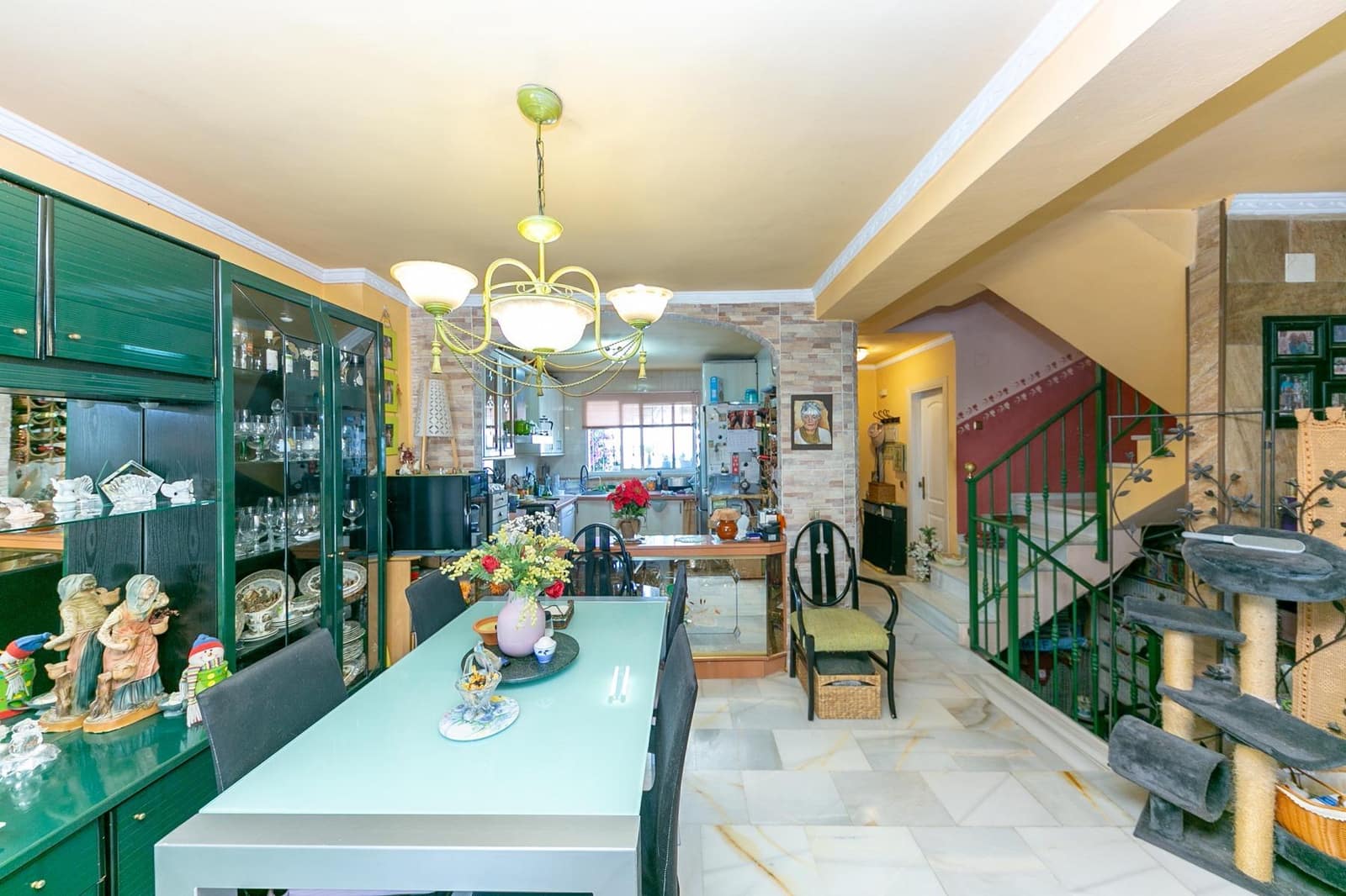 3 soverom Rekkehus til salgs i Mijas med svømmebasseng garasje - € 425 000 (Ref: 9106498)