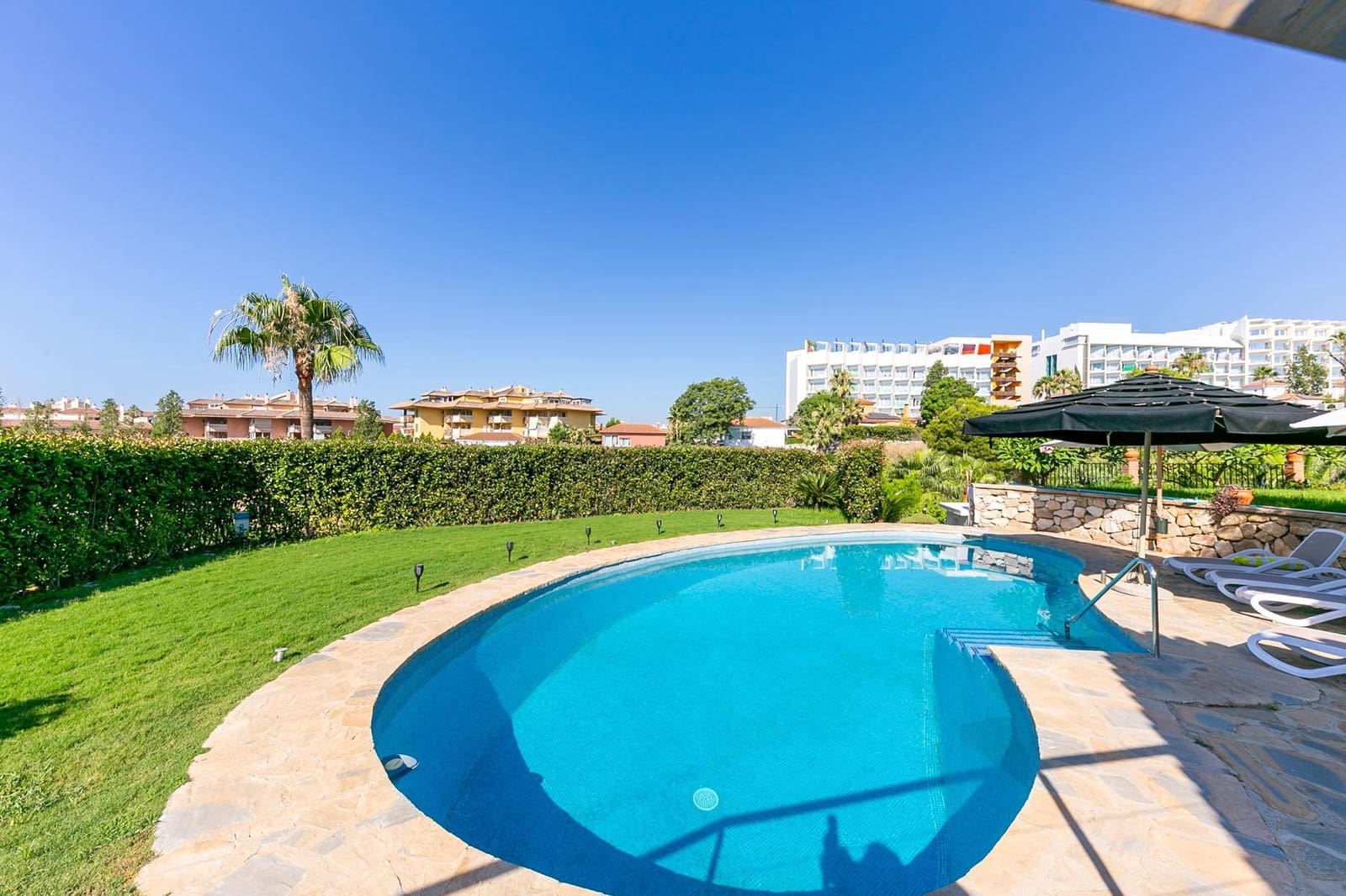 3 slaapkamer Villa te koop in Benalmadena met zwembad garage - € 975.000 (Ref: 9112325)