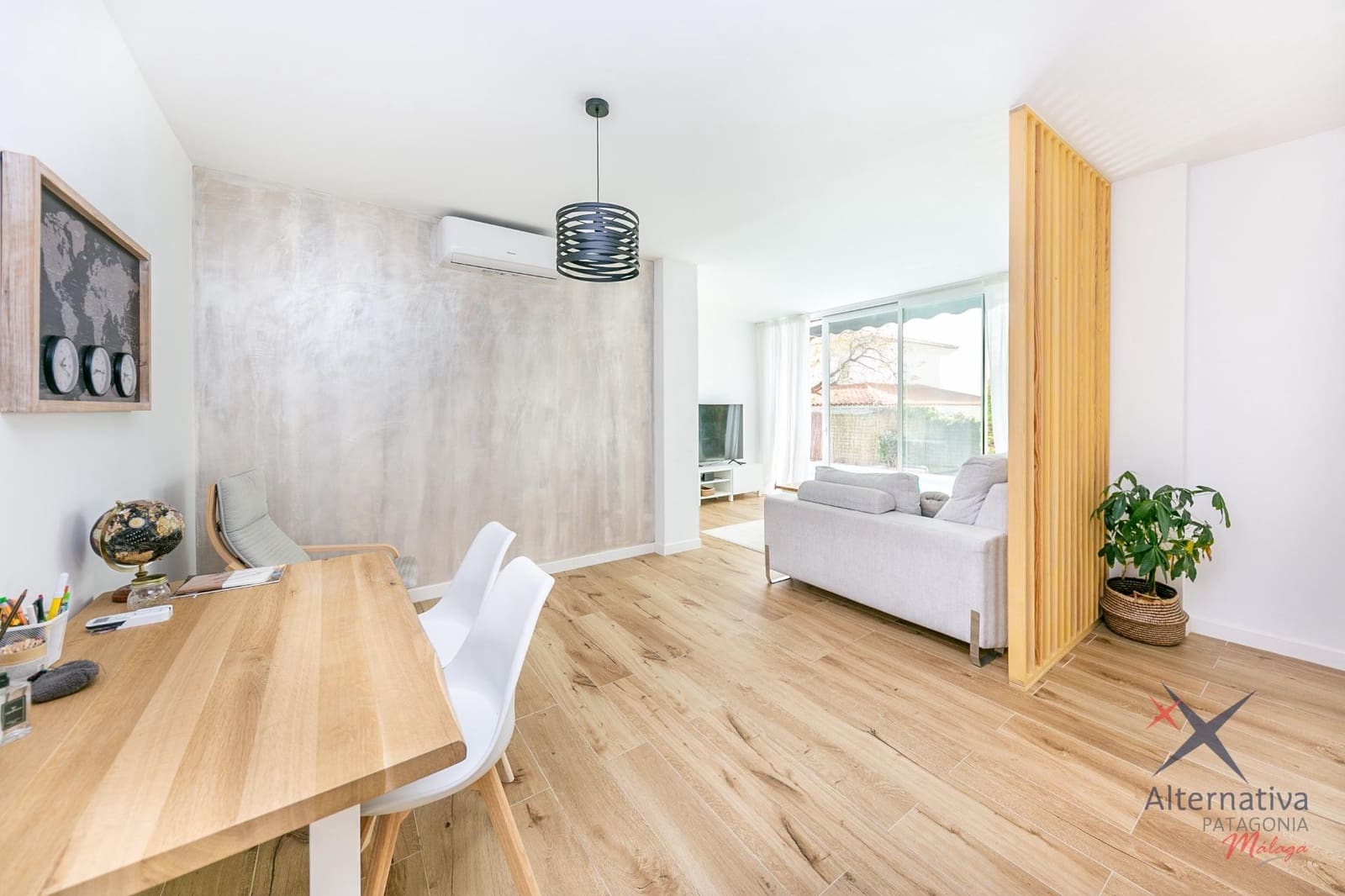 4 soveværelse Semi-Rækkehus til salg i Benalmadena med swimmingpool garage - € 949.000 (Ref: 9153888)