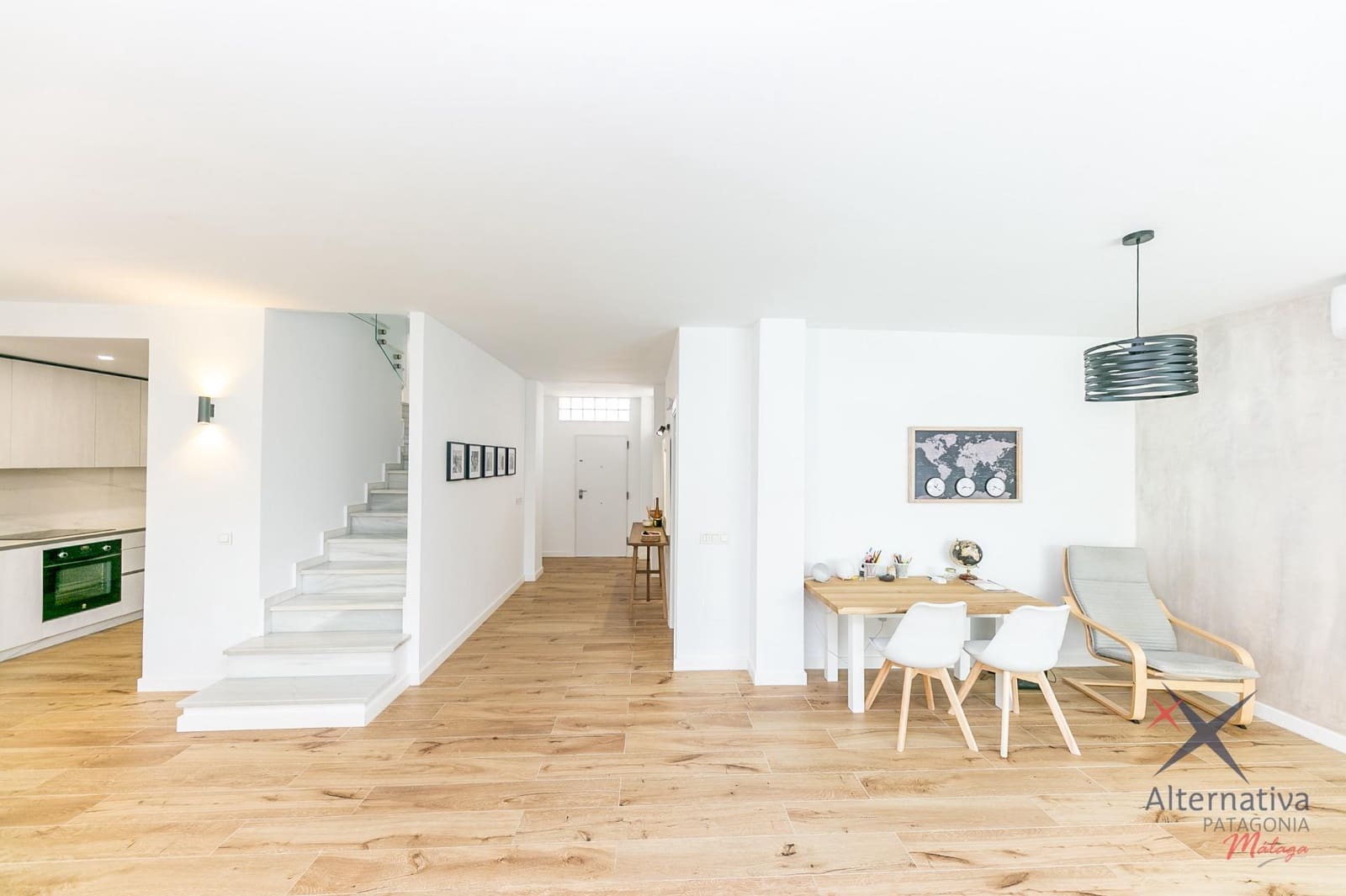 4 makuuhuone Paritalo myytävänä paikassa Benalmadena mukana uima-altaan 
autotalli - 949 000 € (Ref: 9153888)