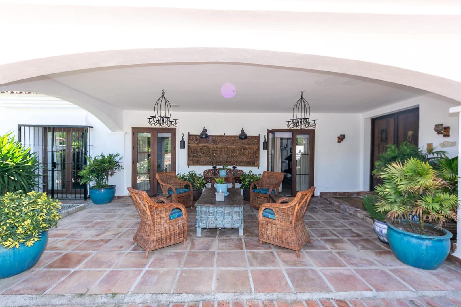 6 soveværelse Finca/Landehus til salg i Entrerrios med swimmingpool garage - € 1.195.000 (Ref: 9200455)